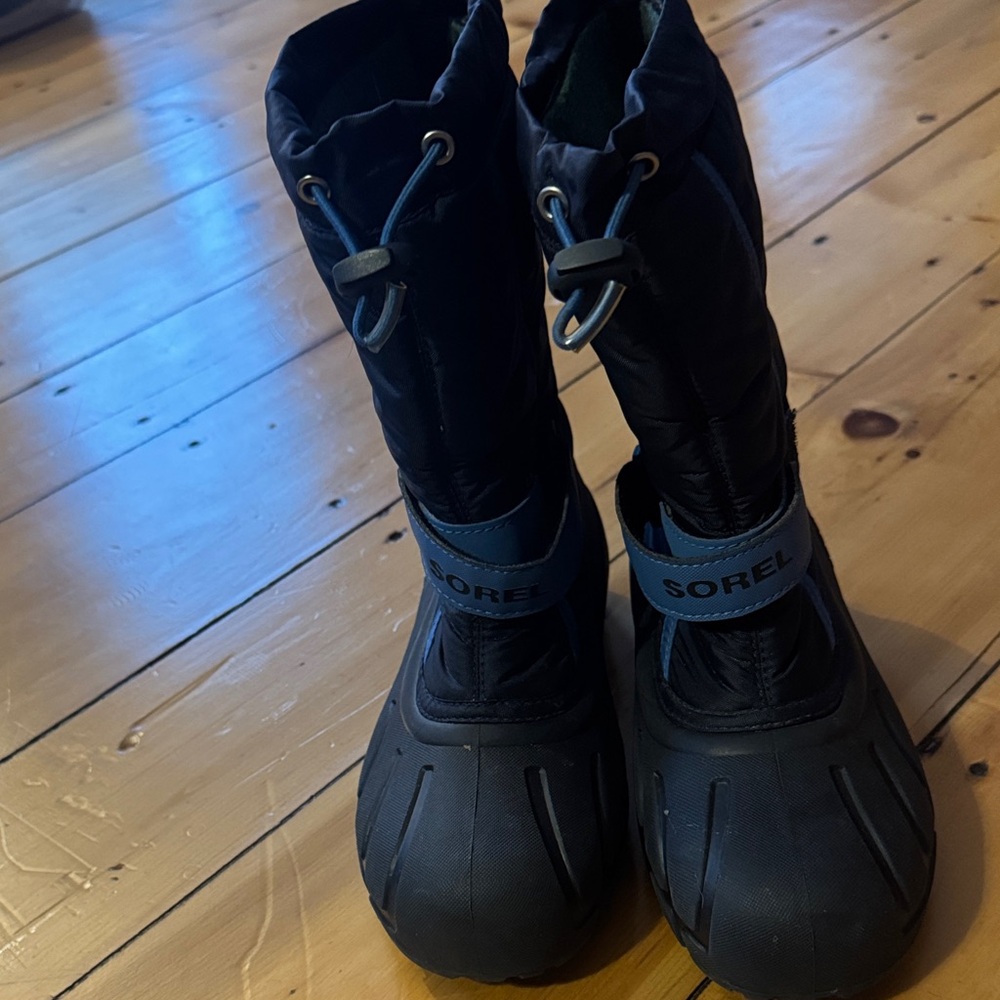 Sorel Flurry Boots (Navy) Boys Size 6